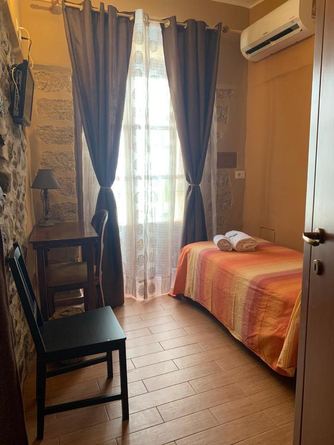 Casa Cinema Paradiso Cefalù Eksteriør billede