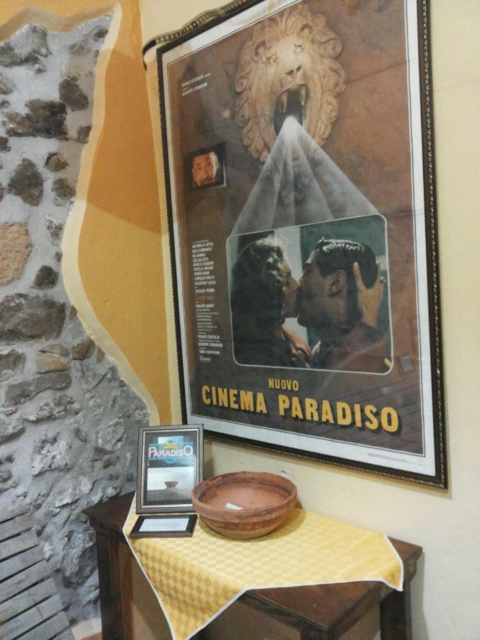Casa Cinema Paradiso Cefalù Eksteriør billede